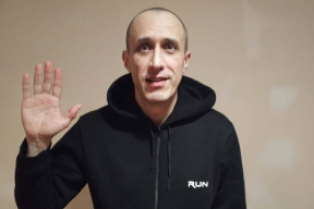 Павел Севярынец на першым фота на волі