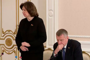 У кого-то «мозгов нет», кто-то «помалкивает». Так Лукашенко сам оценивает высокопоставленных чиновников